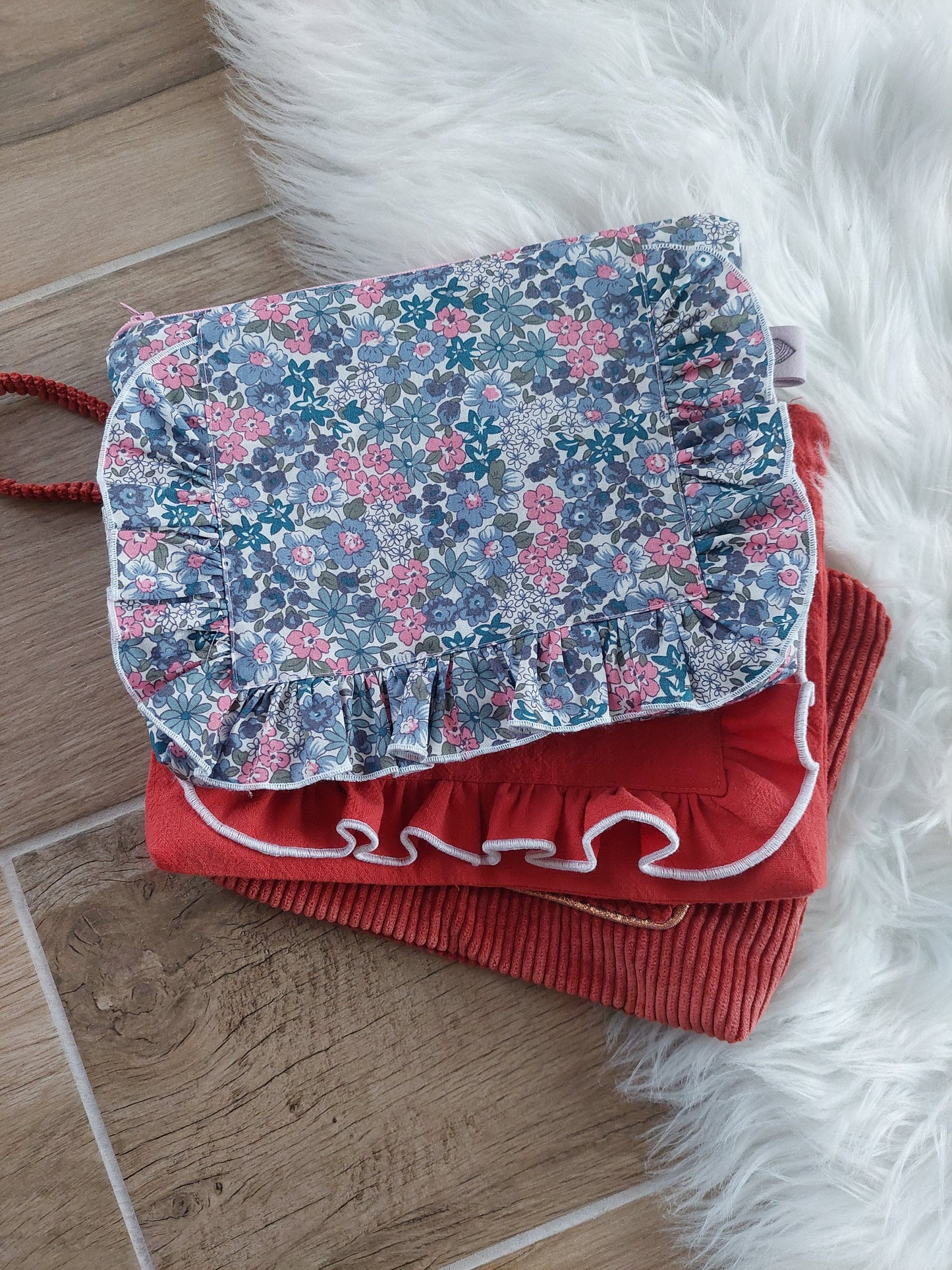 MIMITO POUCH Purse With Optional Ruffle PDF Sewing Pattern