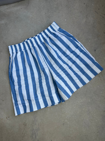 MARLO Women High waisted everyday shorts PDF Sewing Pattern